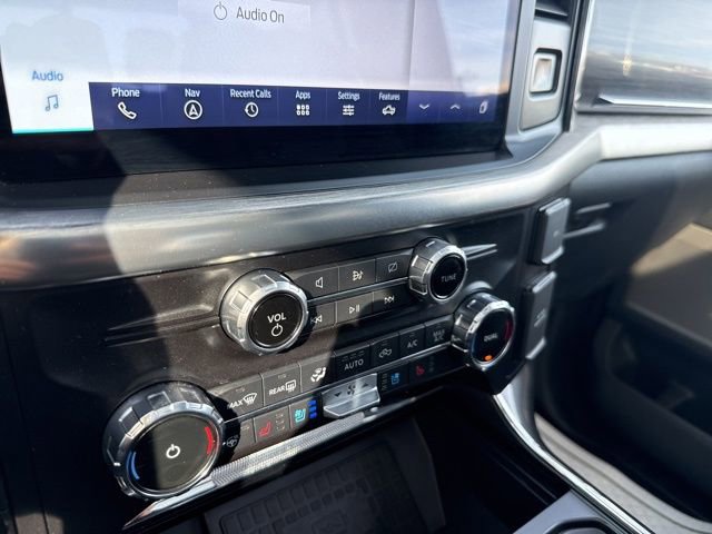 Certified 2022 Ford F150 Lariat w/ Equipment Group 502A High image 35