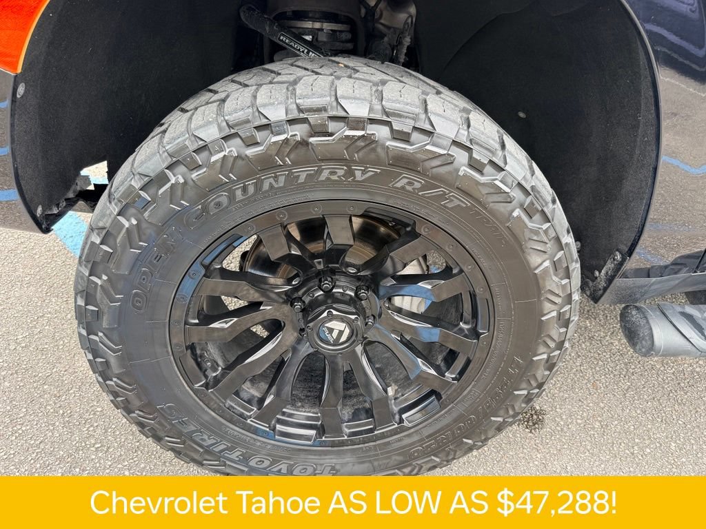 Used 2021 Chevrolet Tahoe Z71 w/ Luxury Package AWD/4WD image 33
