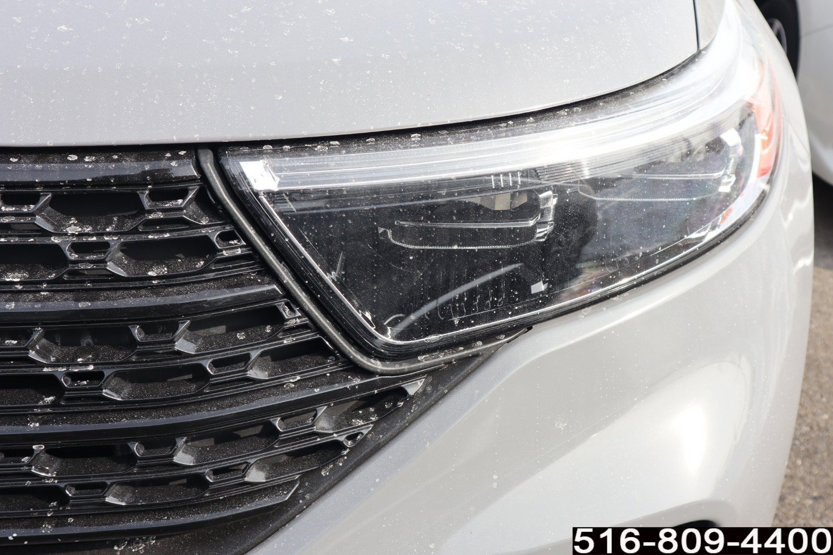 Used 2021 Ford Explorer XLT w/ Equipment Group 202A AWD/4WD image 8