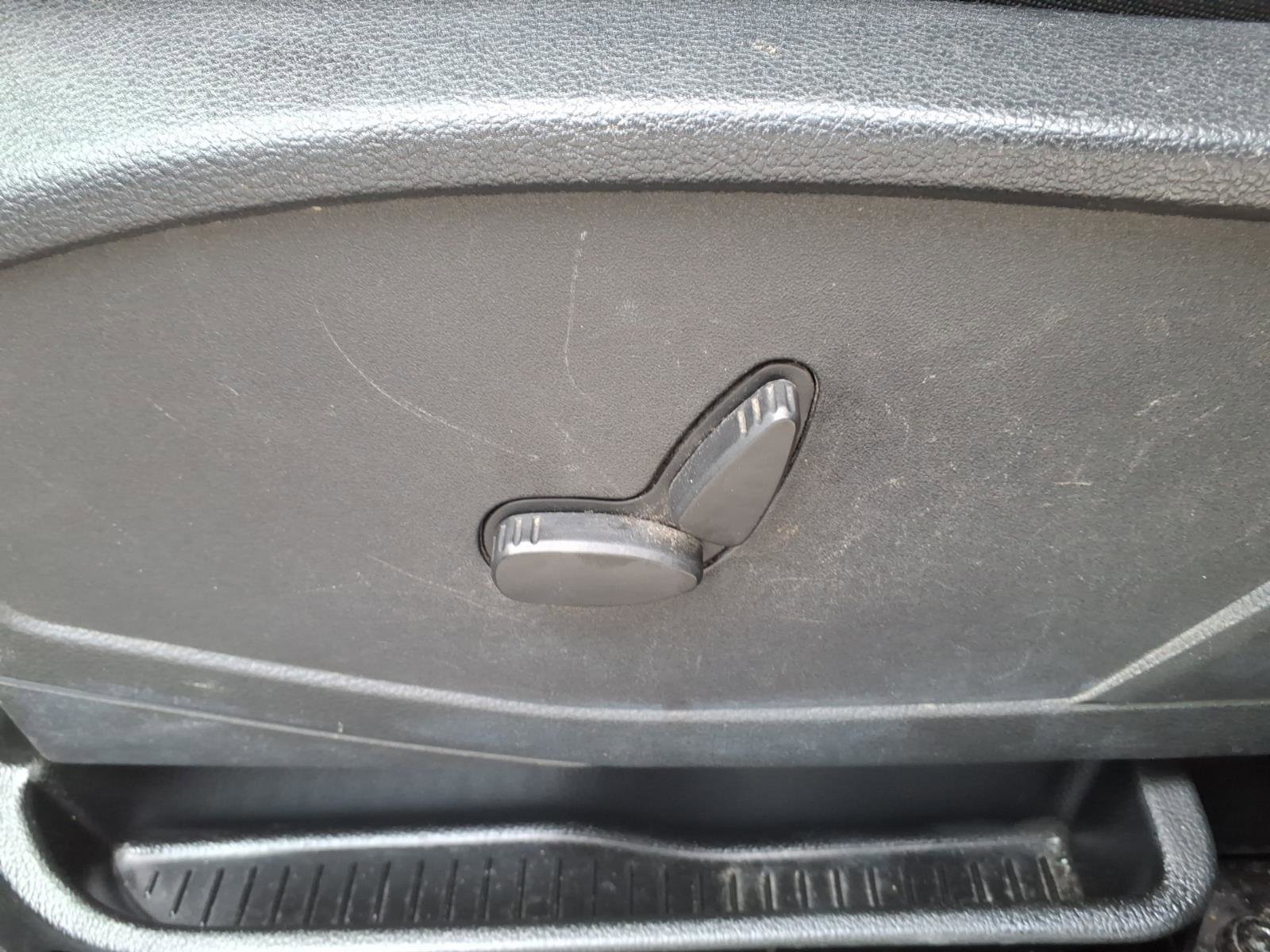 Used 2019 Ford Transit Connect XLT w/ Trailer Tow Package image 19