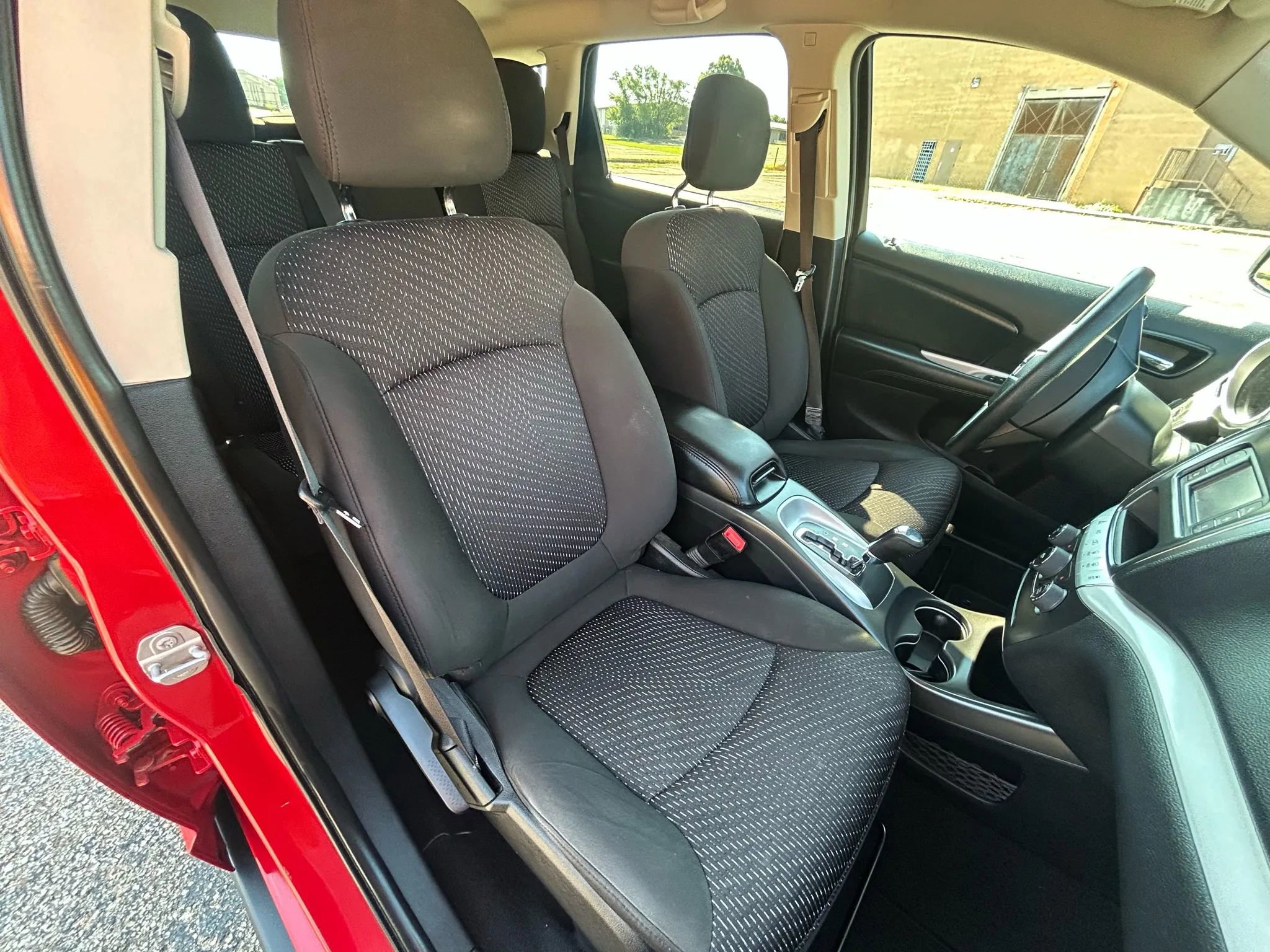 Used 2019 Dodge Journey SE w/ Blacktop Package image 10