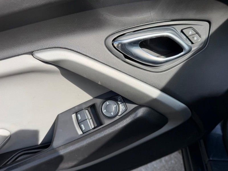 Used 2016 Chevrolet Camaro LT image 16