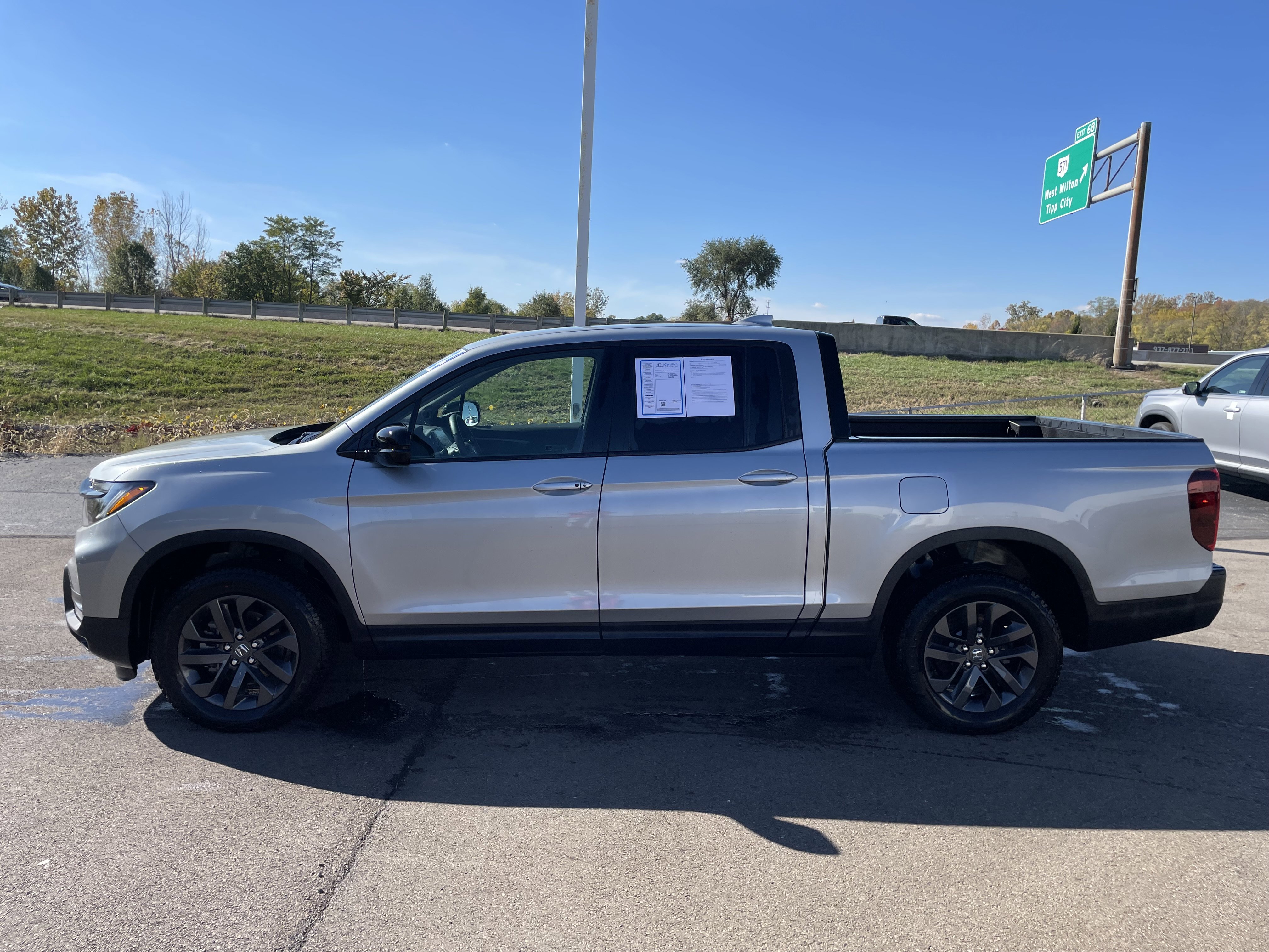 Certified 2025 Honda Ridgeline Sport image 25
