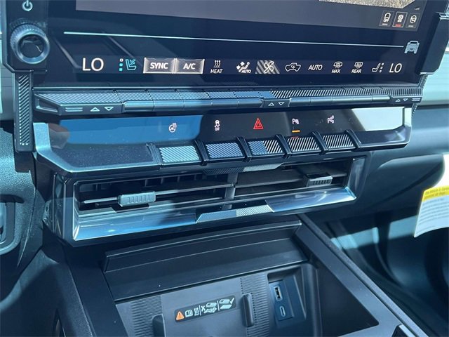 New 2026 GMC Hummer EV 4x4 Crew Cab image 22