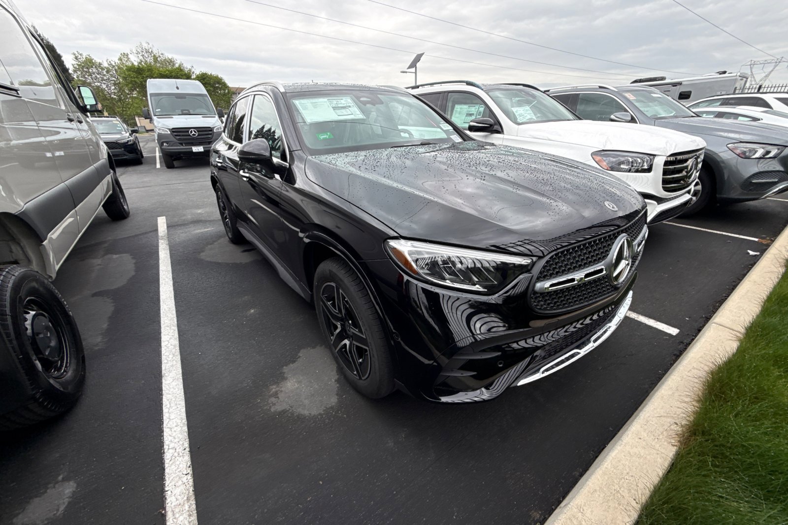 New 2026 Mercedes-Benz GLC 350e 4MATIC video 2