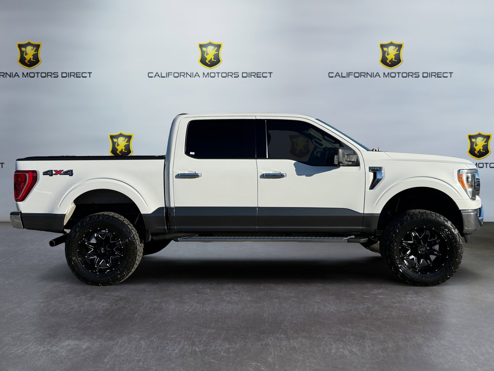 Used 2021 Ford F150 XLT w/ Equipment Group 302A High AWD/4WD image 6