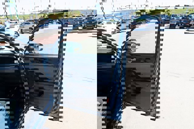 New 2026 Volkswagen Tiguan SE R-Line image 13