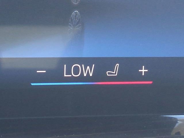 Used 2024 BMW X5 sDrive40i w/ Parking Assistance Package image 24