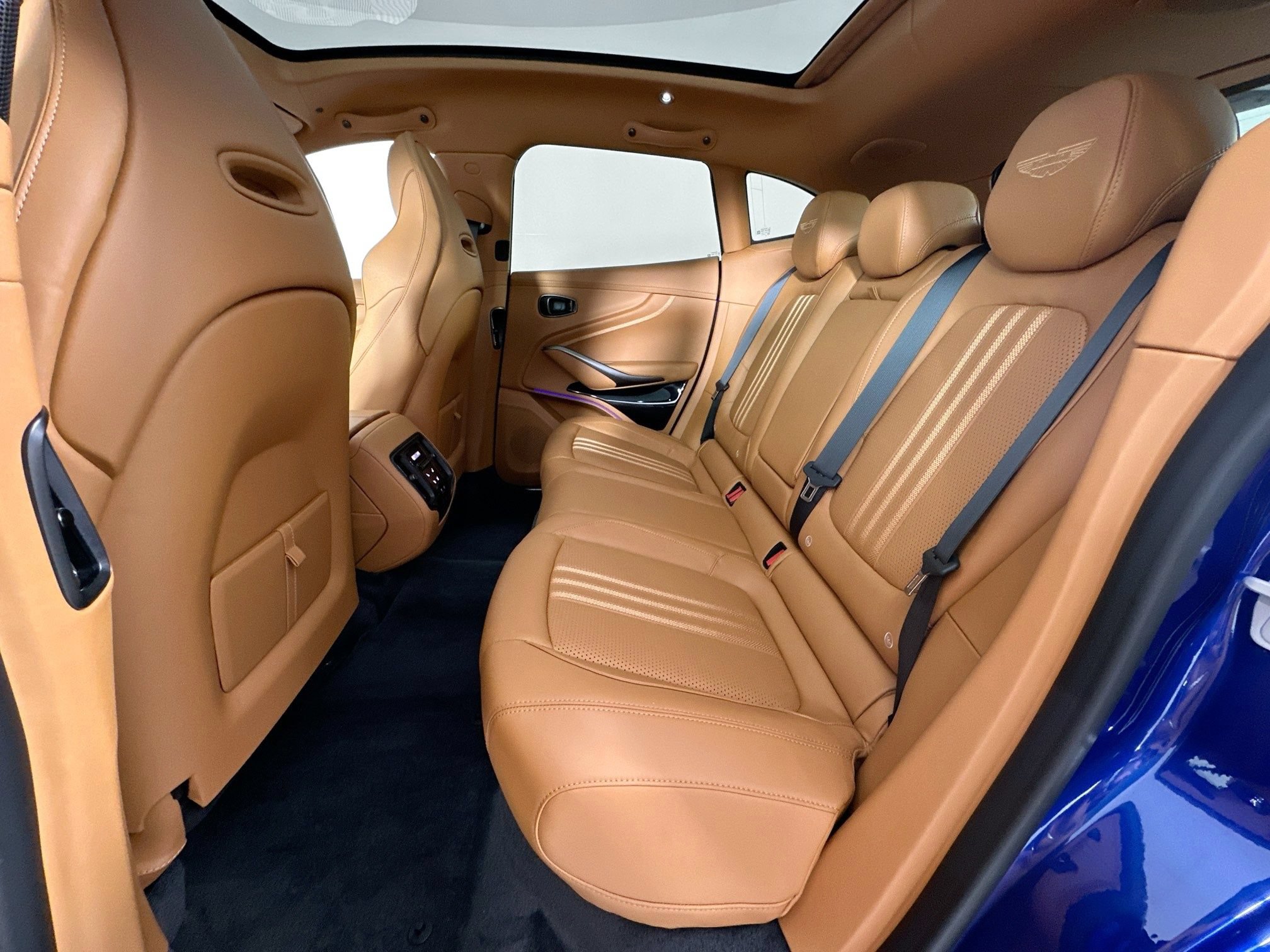 New 2026 Aston Martin DBX 707 AWD/4WD image 23
