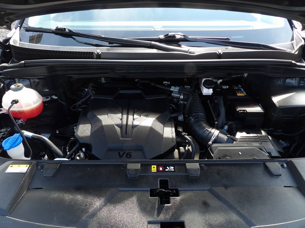 Used 2022 Kia Carnival LX FWD image 27