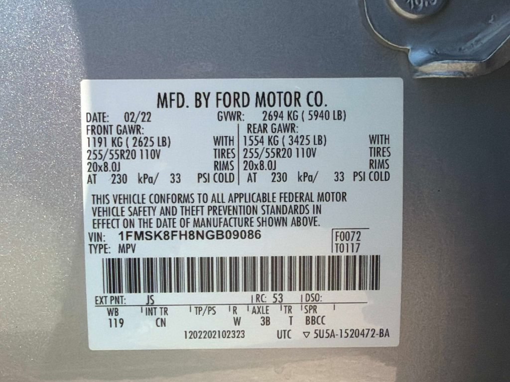 Used 2022 Ford Explorer Limited w/ Equipment Group 301A AWD/4WD image 37