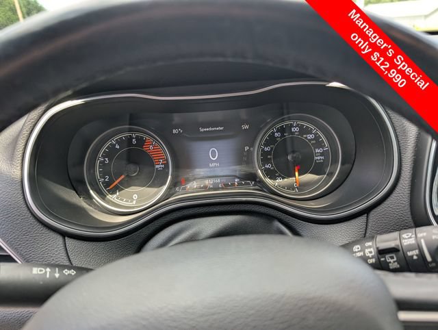 Used 2019 Jeep Cherokee Limited AWD/4WD image 19