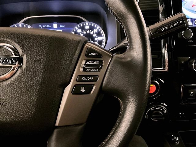 Used 2022 Nissan Titan Platinum Reserve w/ Moonroof Package AWD/4WD image 18