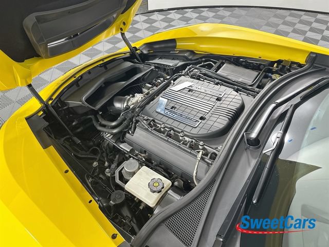 Used 2015 Chevrolet Corvette Z06 w/ 3LZ Preferred Equipment Group RWD image 38