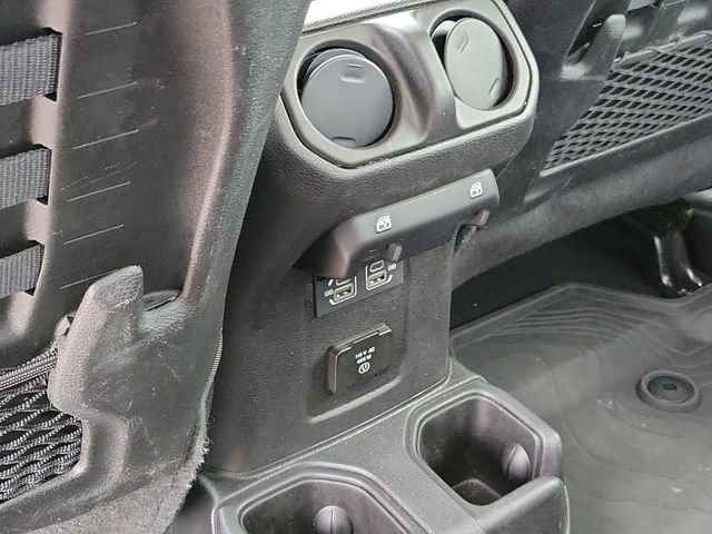Used 2023 Jeep Gladiator Mojave w/ Cold Weather Group AWD/4WD image 25
