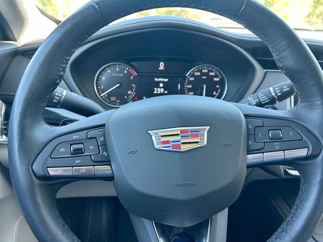 Used 2023 Cadillac XT4 Premium Luxury w/ Cold Weather Package image 18