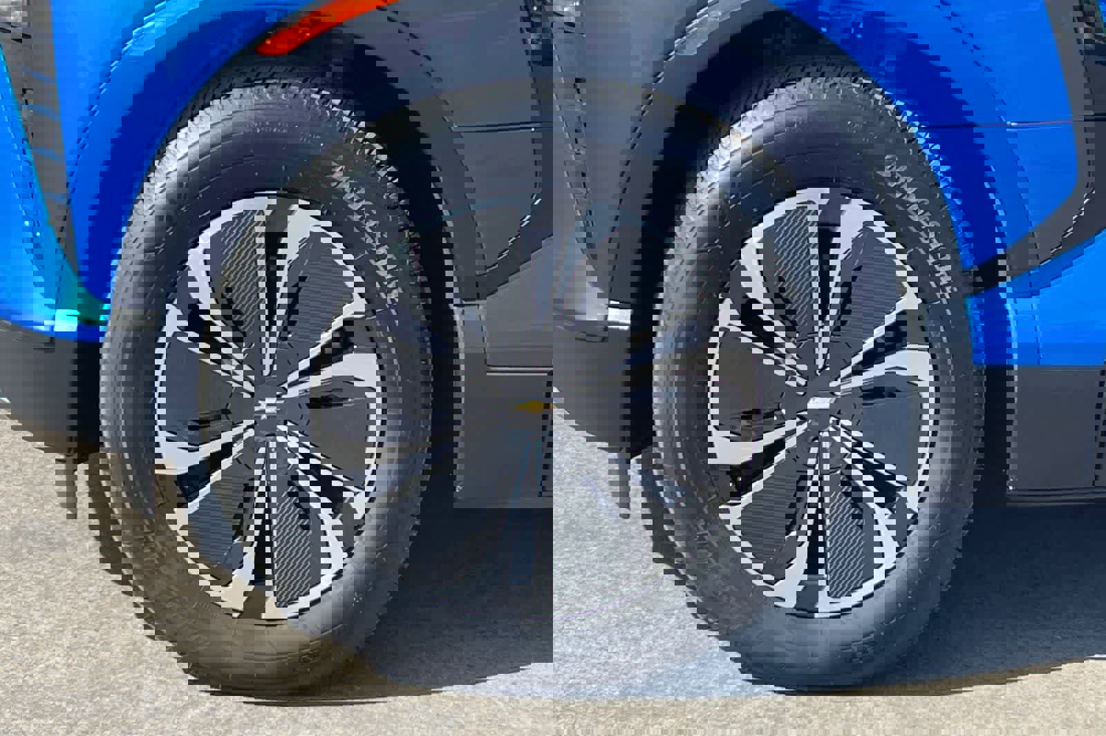 Used 2025 Chevrolet Blazer EV LT image 34