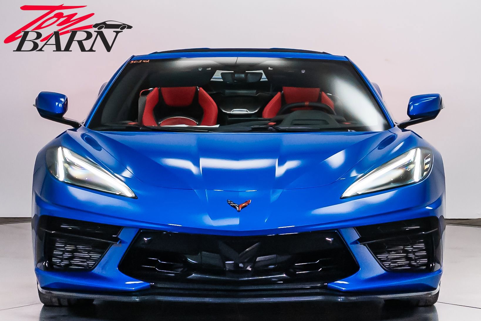 Used 2020 Chevrolet Corvette Stingray Preferred Cpe w/ 2LT Preferred Equipment Group RWD image 8