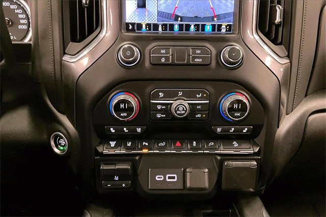 Used 2022 Chevrolet Silverado 2500 LTZ w/ Carhartt Edition image 27