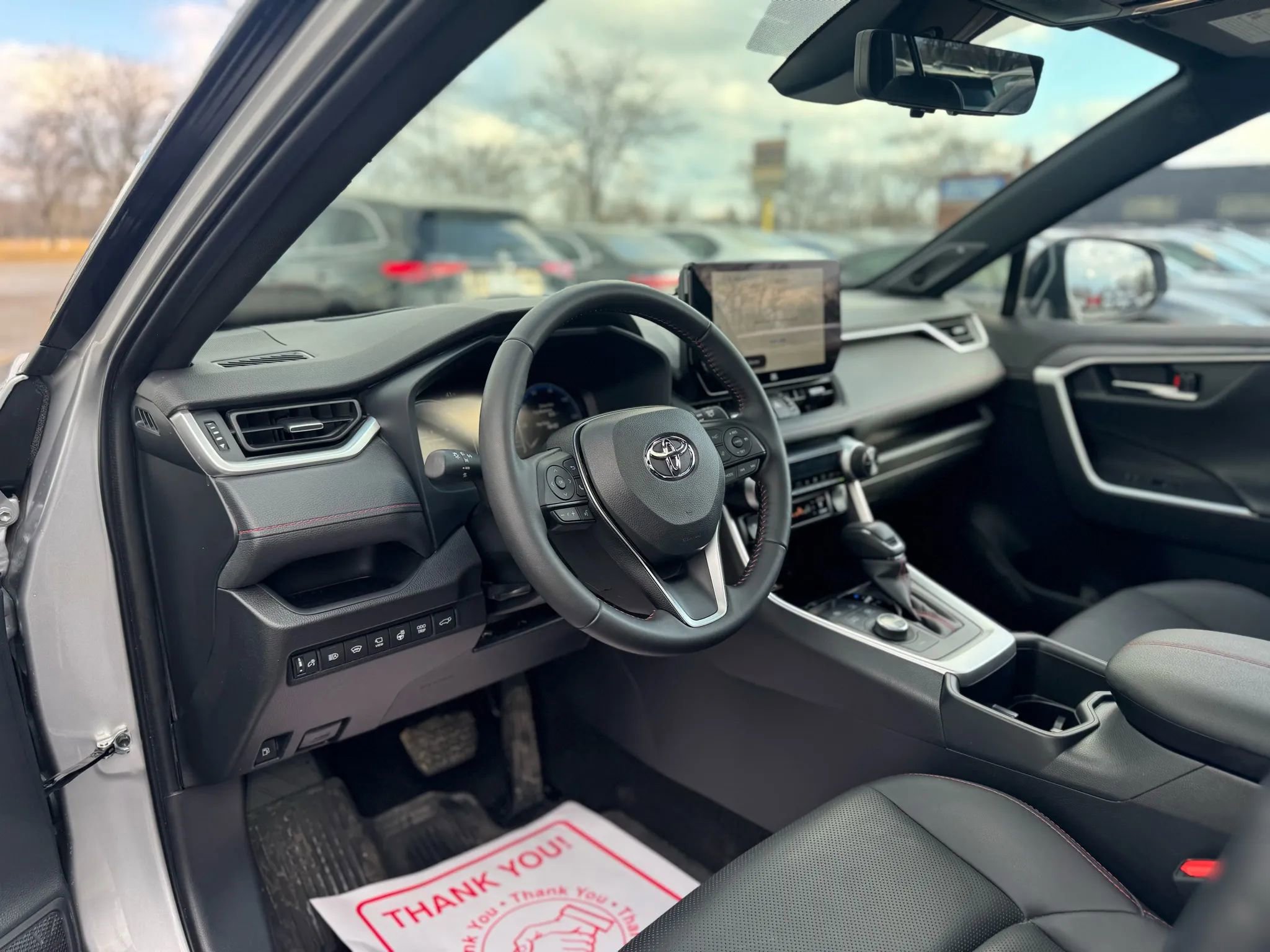 Used 2025 Toyota RAV4 XSE w/ Premium Package image 6