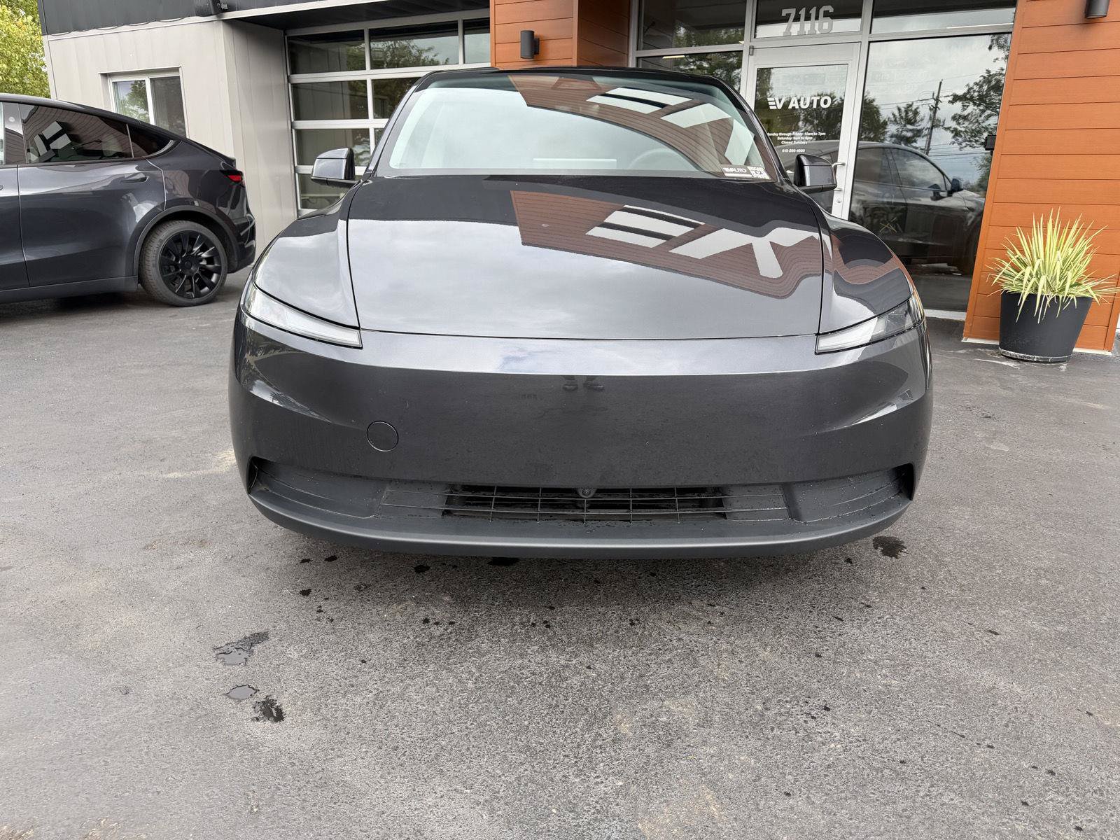 Used 2026 Tesla Model Y 2WD image 3
