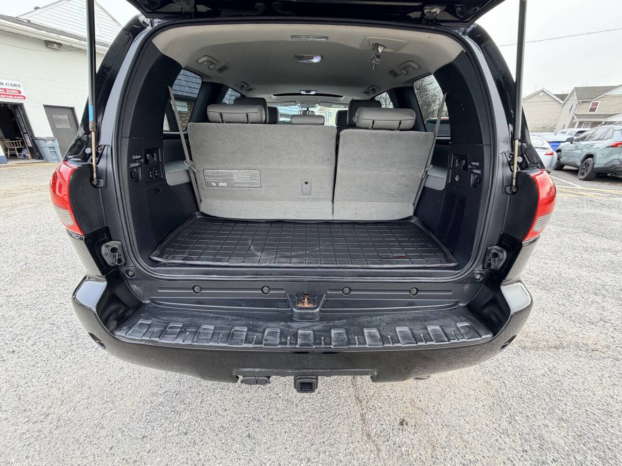 Used 2013 Toyota Sequoia SR5 w/ Premium Pkg image 44