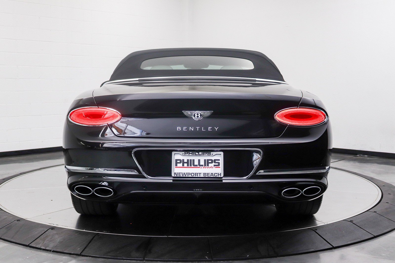Used 2020 Bentley Continental GT V8 AWD/4WD image 13