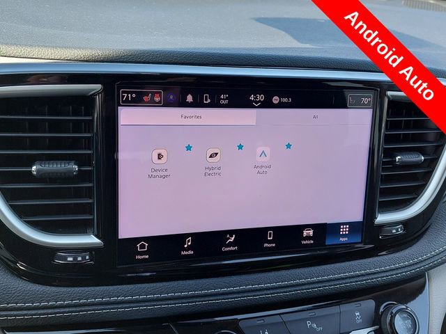 Used 2023 Chrysler Pacifica Touring-L image 24