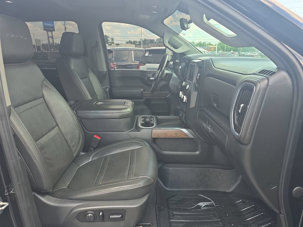 Used 2020 GMC Sierra 2500 Denali w/ Denali Ultimate Package AWD/4WD image 25