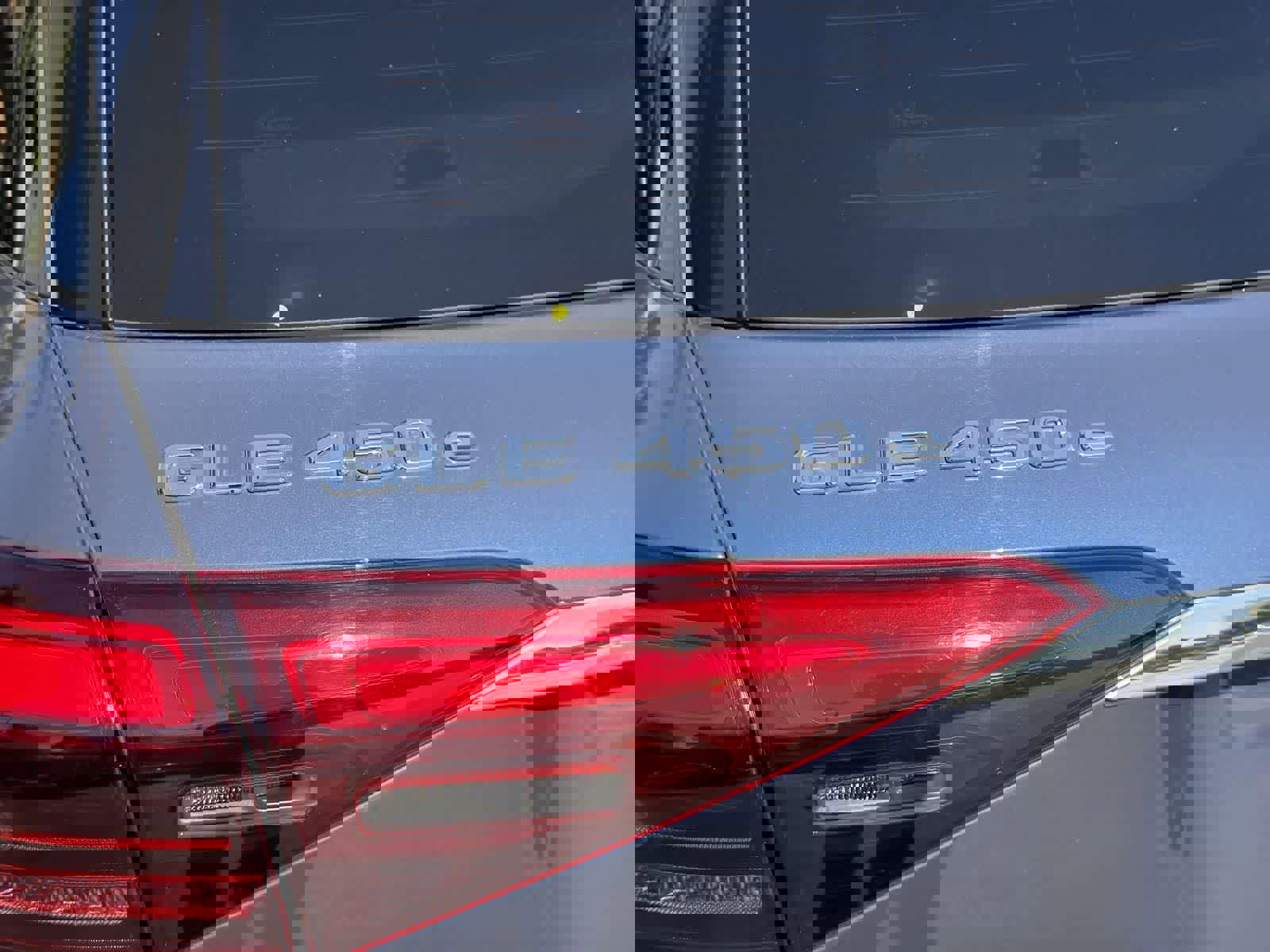 Used 2024 Mercedes-Benz GLE 450e 4MATIC image 32