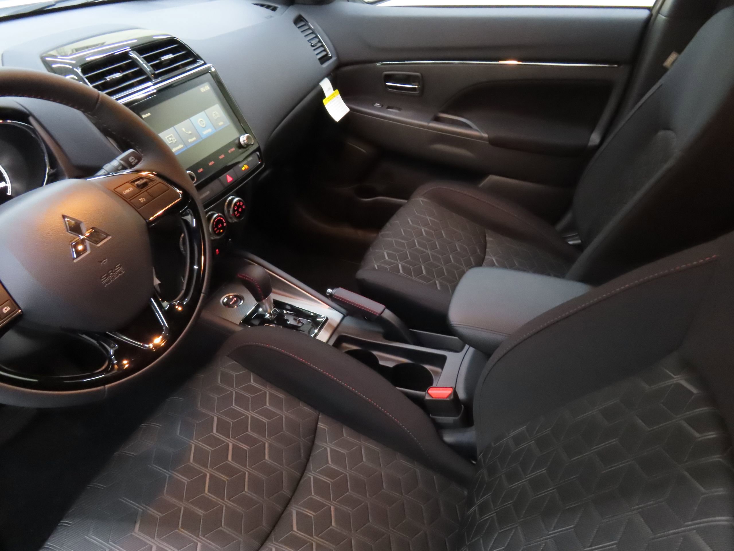 New 2025 Mitsubishi Outlander Sport AWD image 19