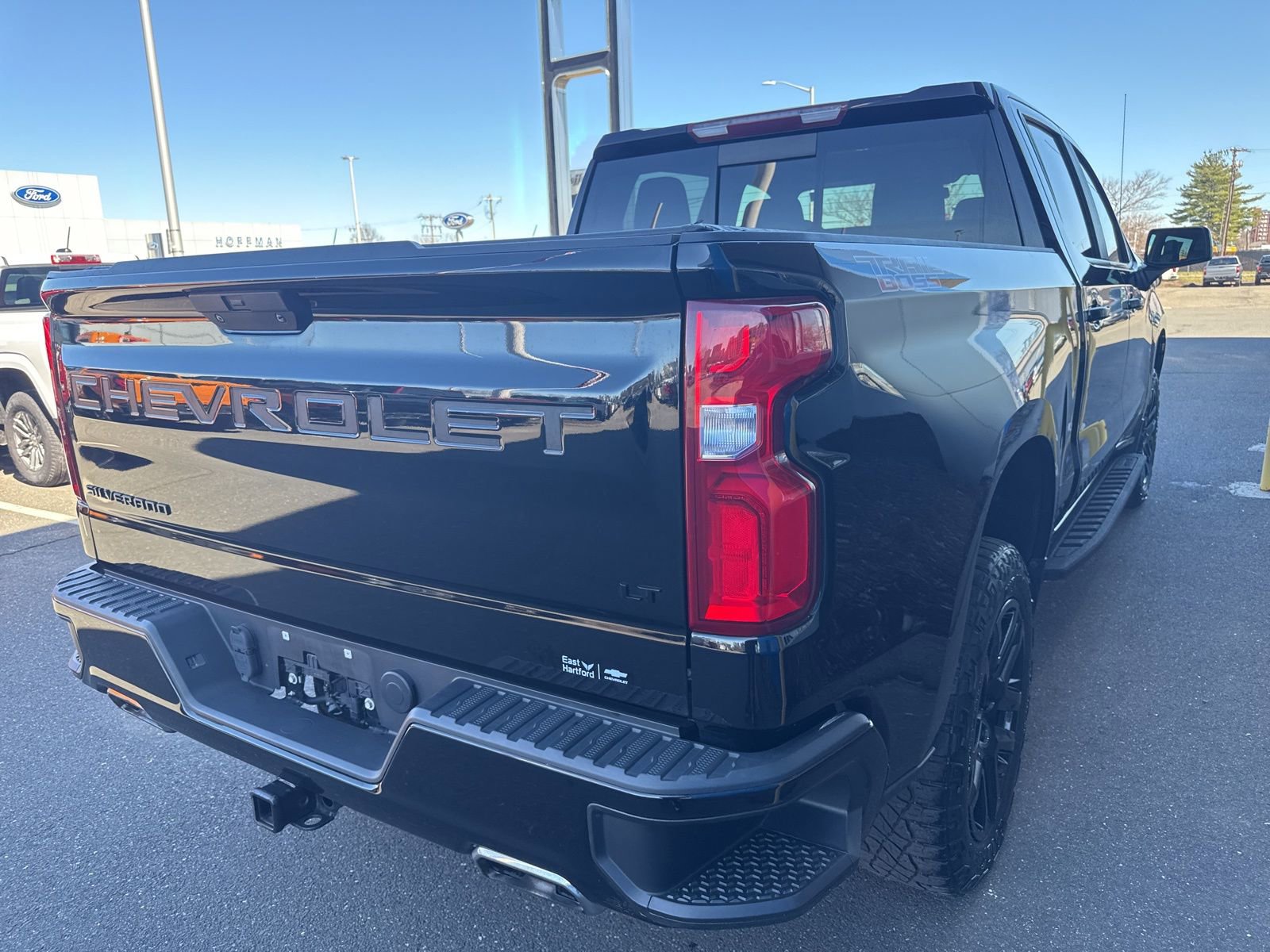 Used 2022 Chevrolet Silverado 1500 LT Trail Boss w/ Convenience Package II image 6