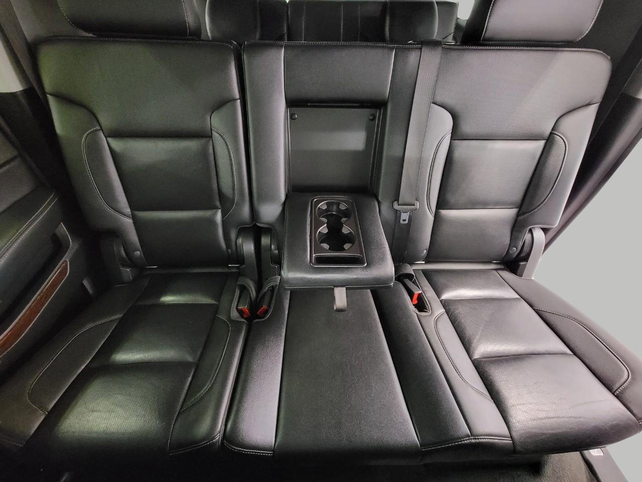 Used 2020 GMC Yukon XL SLT w/ Open Road Package image 26