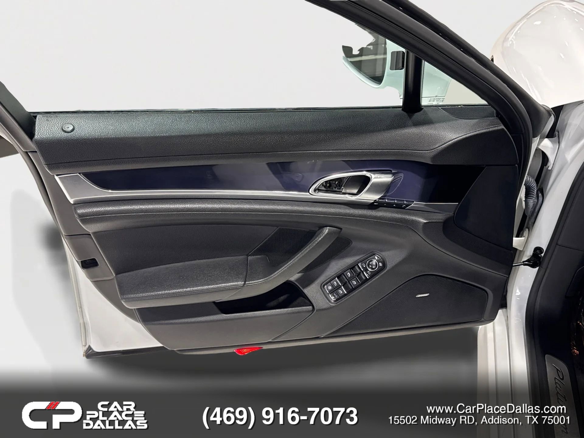 Used 2013 Porsche Panamera image 12