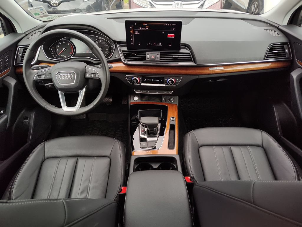 Used 2023 Audi Q5 2.0T Premium w/ Convenience Package AWD/4WD image 30