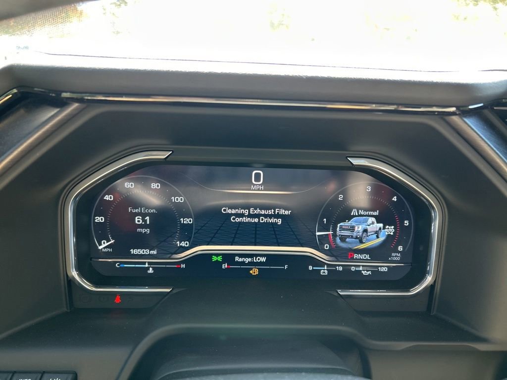 Used 2024 GMC Sierra 2500 AT4X image 25