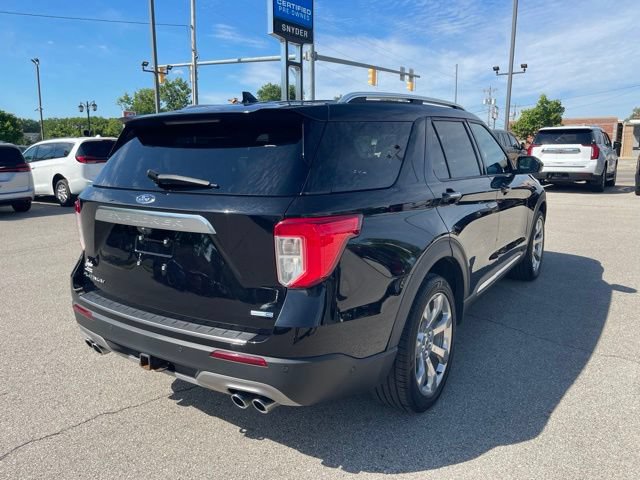 Used 2020 Ford Explorer Platinum w/ Premium Technology Package AWD/4WD image 3