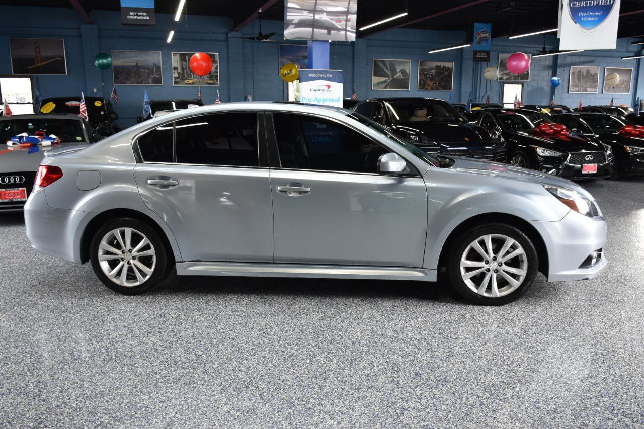 Used 2013 Subaru Legacy 2.5i Limited image 2