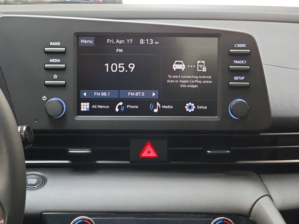 New 2026 Hyundai Elantra SEL Sport FWD image 17