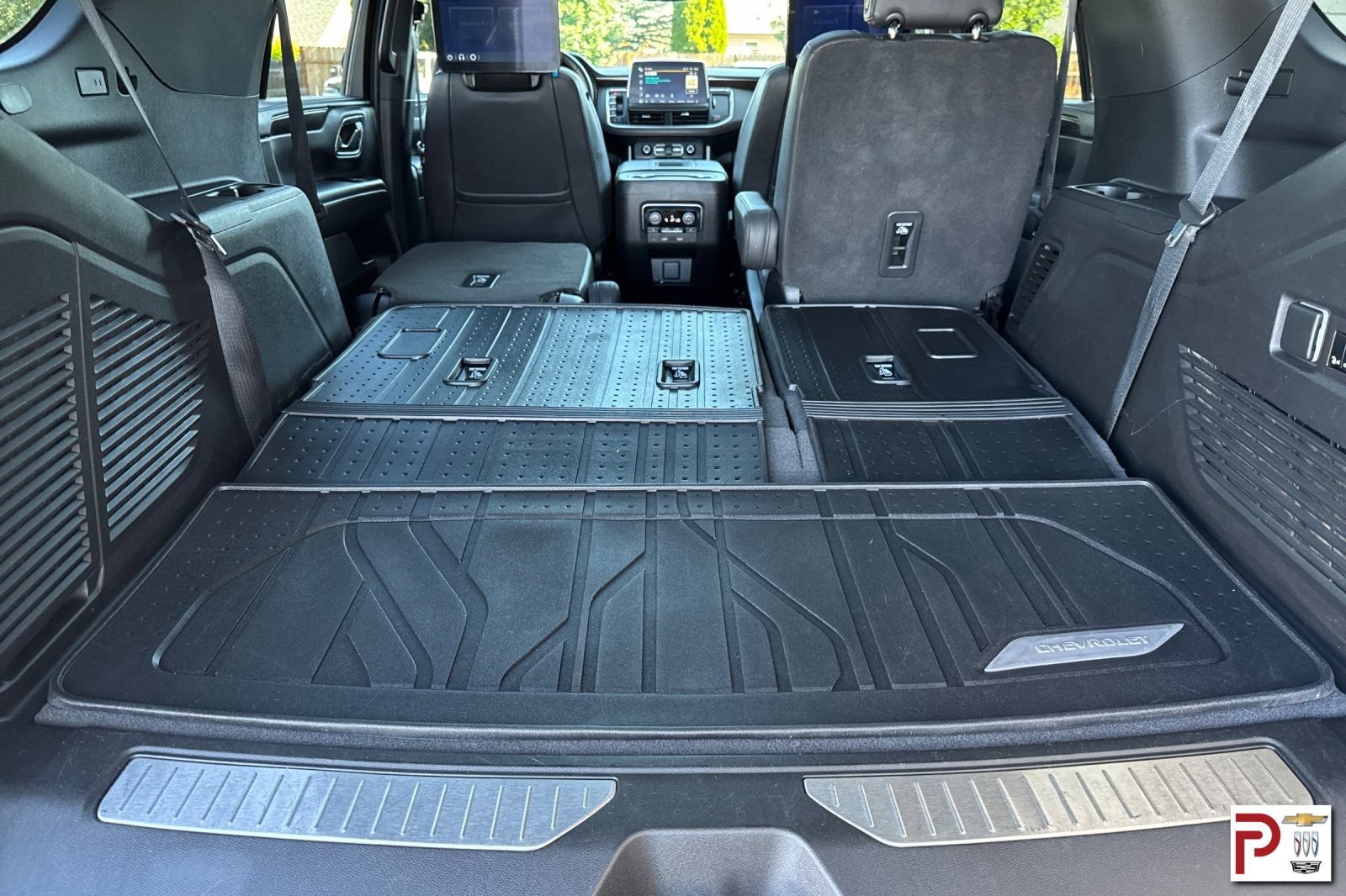 Certified 2023 Chevrolet Tahoe Z71 w/ Luxury Package AWD/4WD image 21