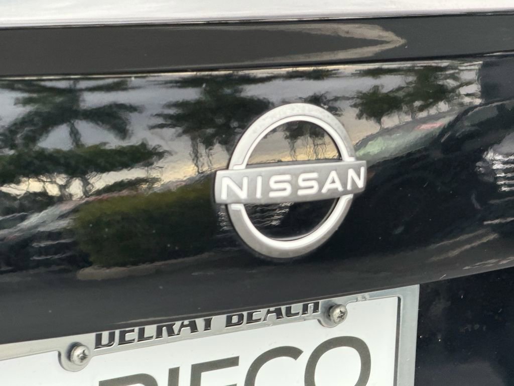 Certified 2023 Nissan Versa S w/ Trunk Package FWD image 15