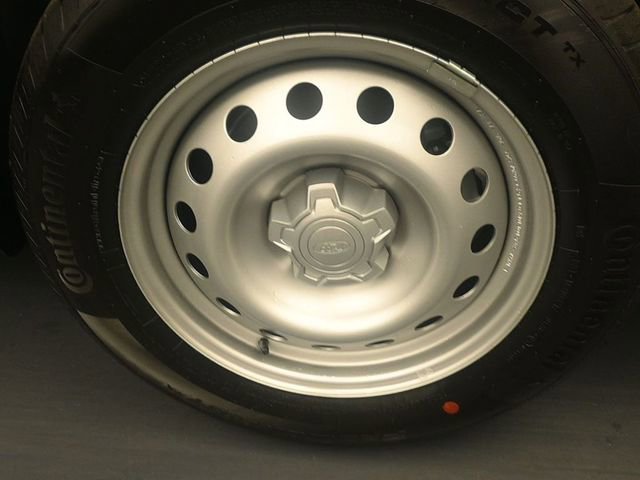 New 2026 Ford Maverick XL image 9