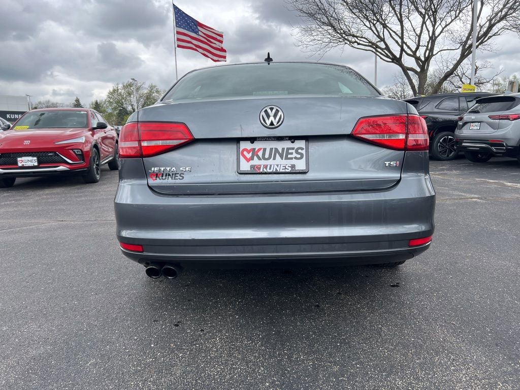 Used 2015 Volkswagen Jetta SE FWD image 5