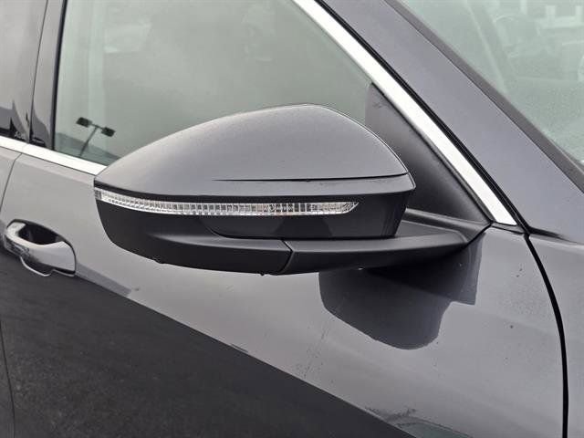 Used 2025 Audi Q5 Premium Plus w/ Premium Plus image 31