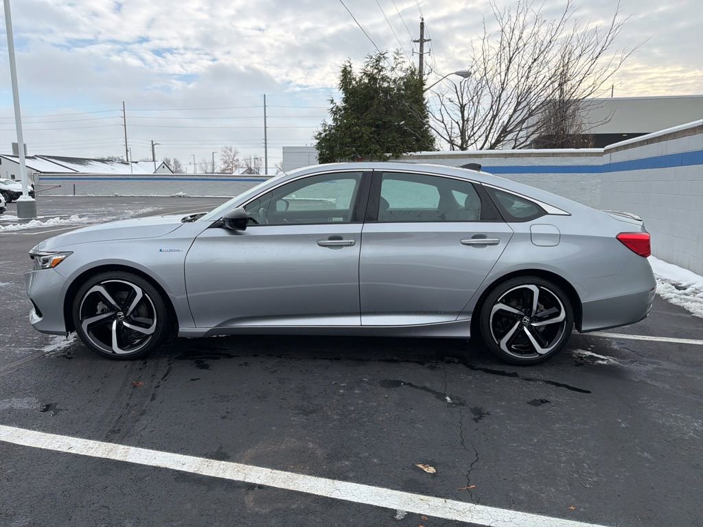 Certified 2022 Honda Accord Sport image 2