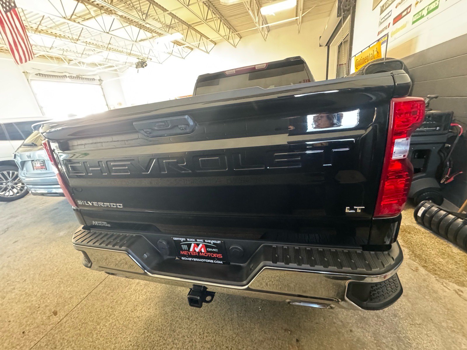 Used 2025 Chevrolet Silverado 1500 LT w/ Z71 Off-Road Package AWD/4WD image 6