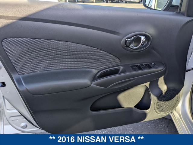 Used 2016 Nissan Versa SV FWD image 9