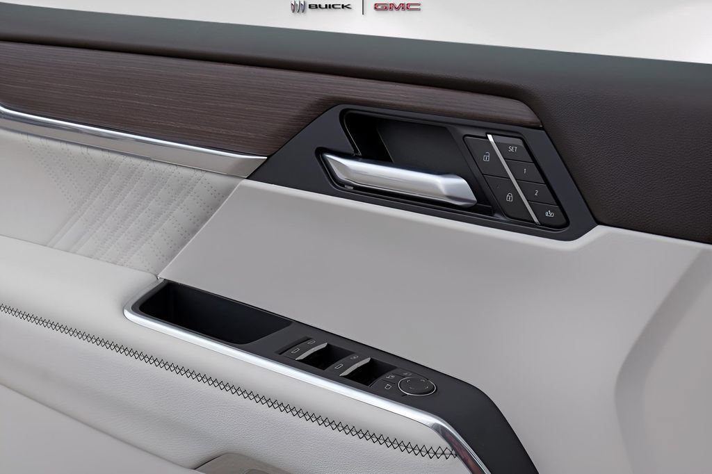 New 2026 GMC Acadia Denali w/ Super Cruise Package FWD image 20