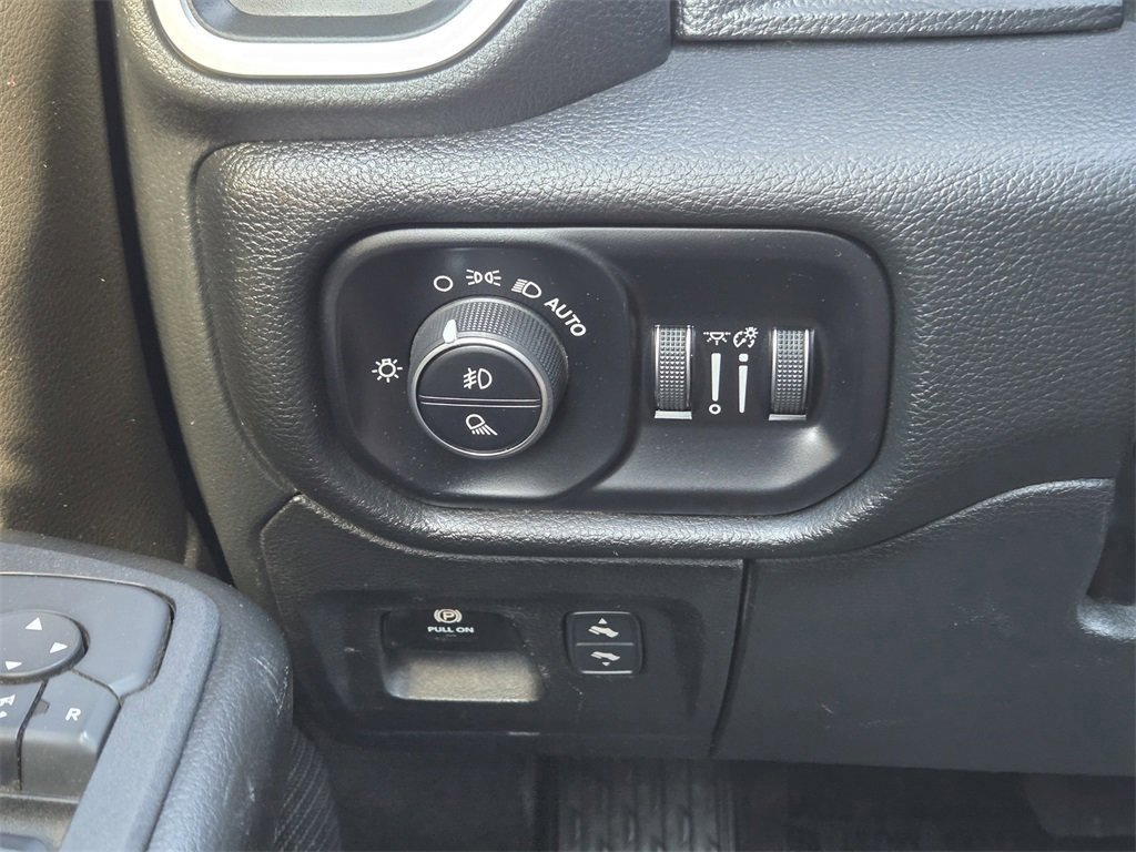 Used 2025 RAM 1500 Big Horn image 24