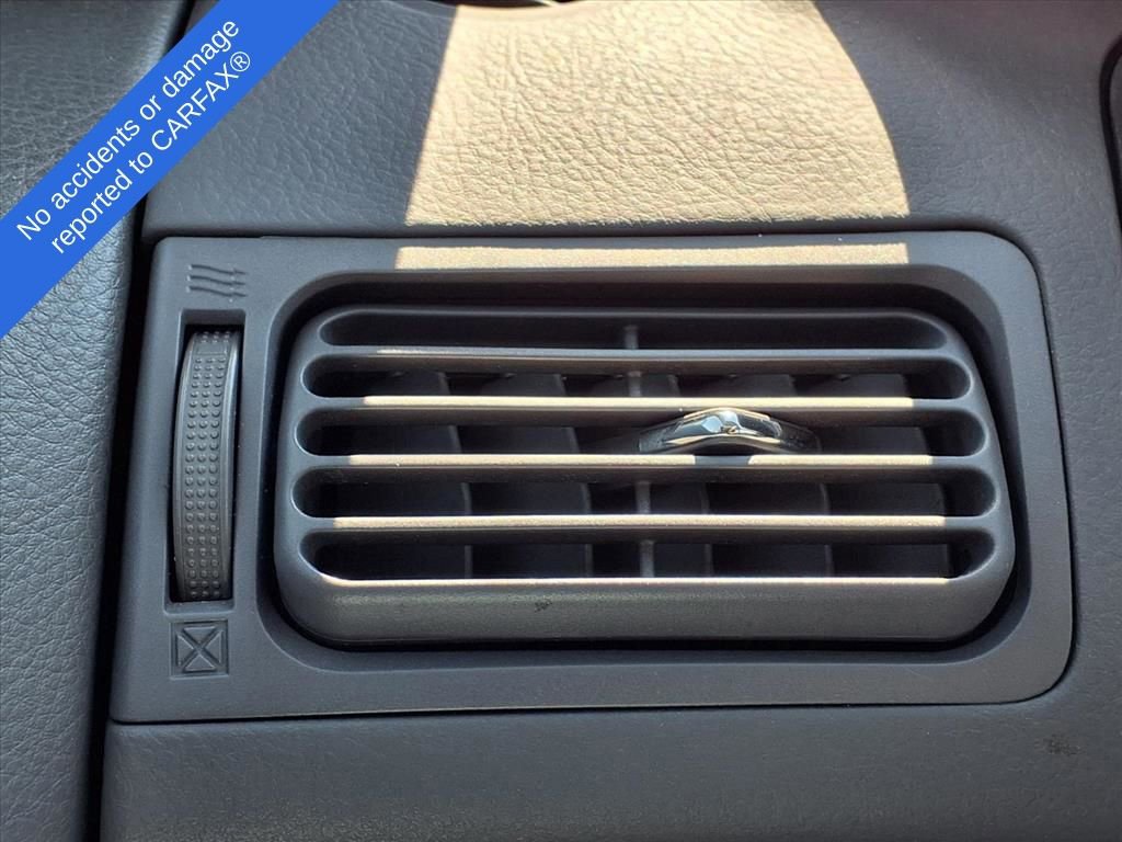 Used 2006 Toyota Corolla image 29